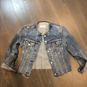 Levi’s Women’s Altered Trucker Denim Jacket